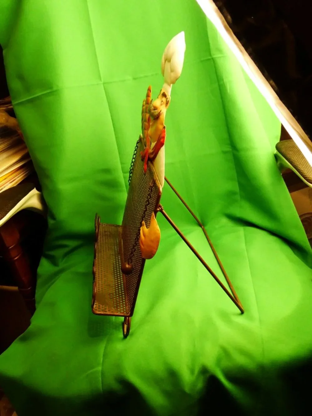 Cookbook Easel